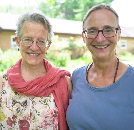 himalayan institute 2021sr carrie demers theresa oswald headshot outside 510 x 494 - Himalayan Institute